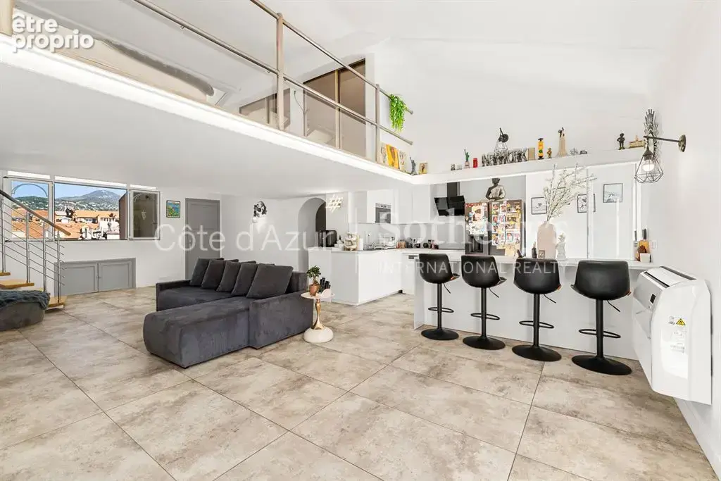 Nice Notre Dame, loft de caractère avec mezzanine et vues dégagées sur la ville - photo 15