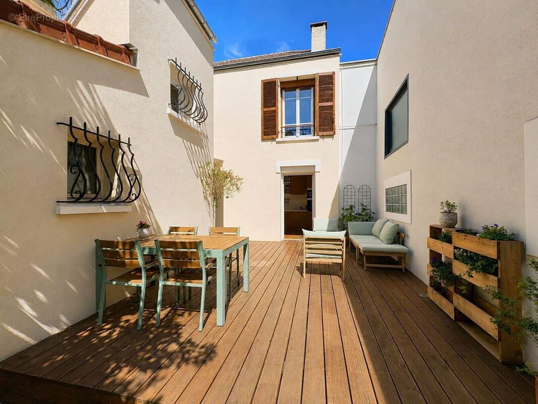 Maison à MAISONS-ALFORT