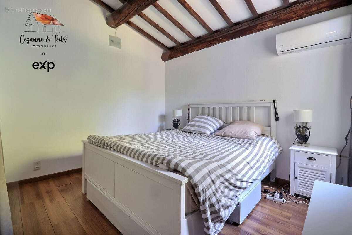 Maison 160 m² à Velaux  - photo 7