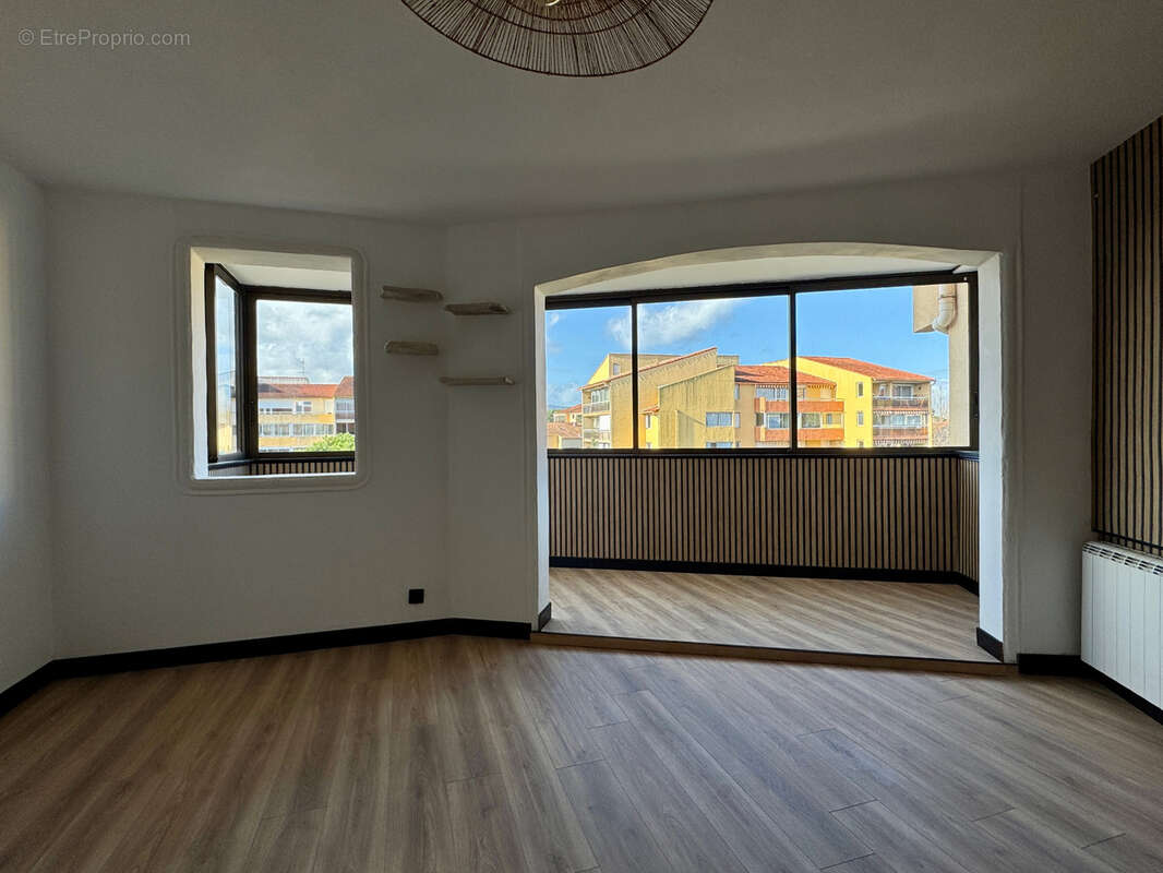 Appartement à FREJUS