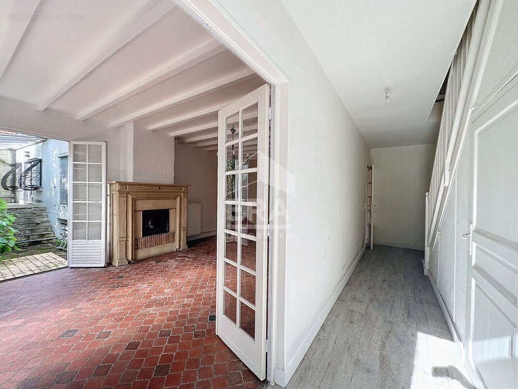A vendre maison 6 pieces 172 m2 - photo 9
