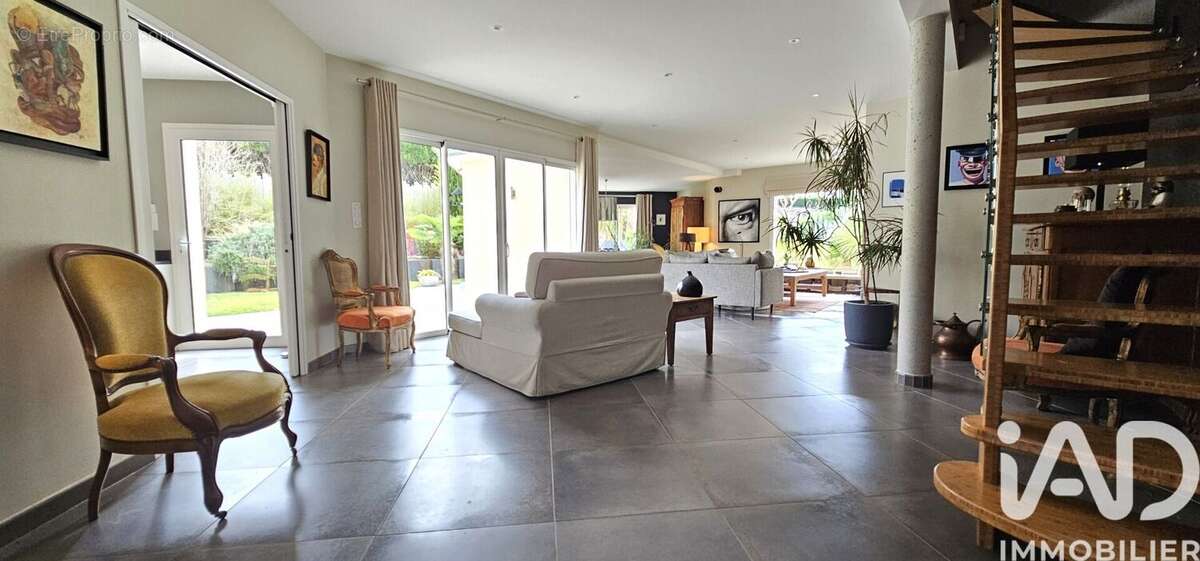 Photo 5 - Maison à BALLAN-MIRE