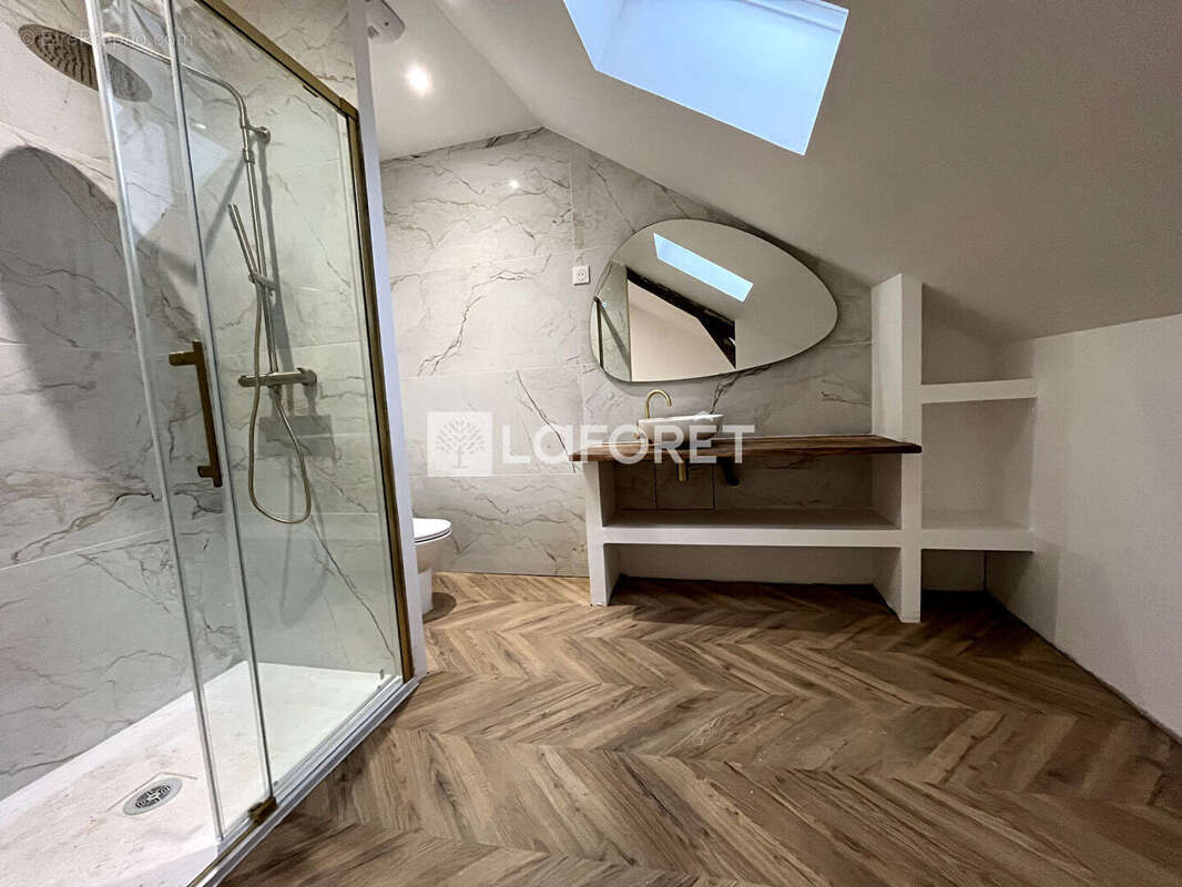 Maison à OINVILLE-SUR-MONTCIENT