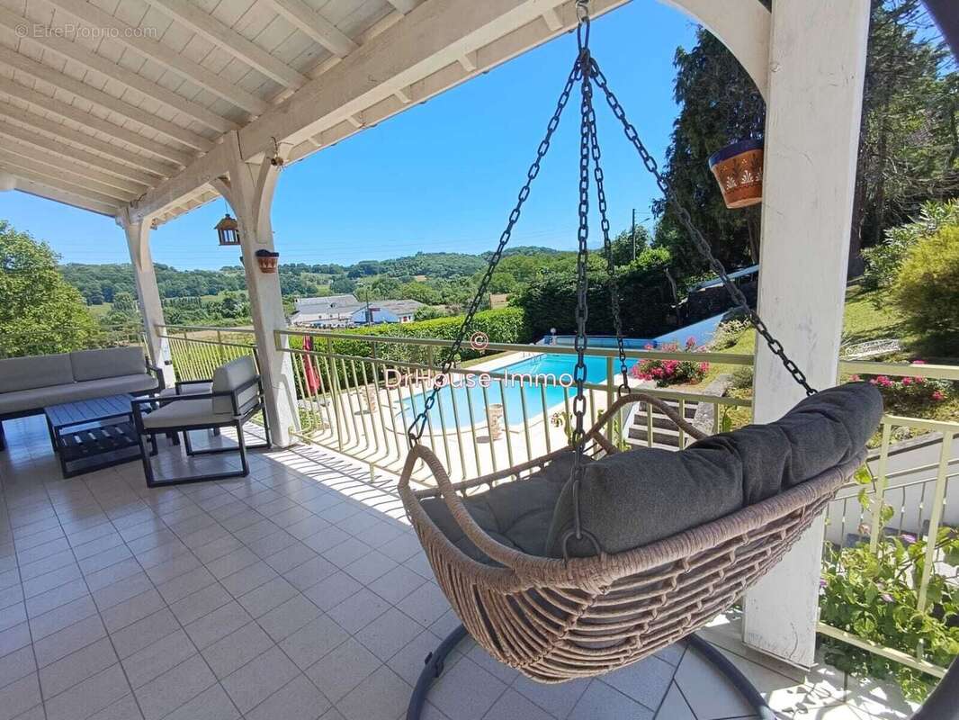 Maison à GURMENCON