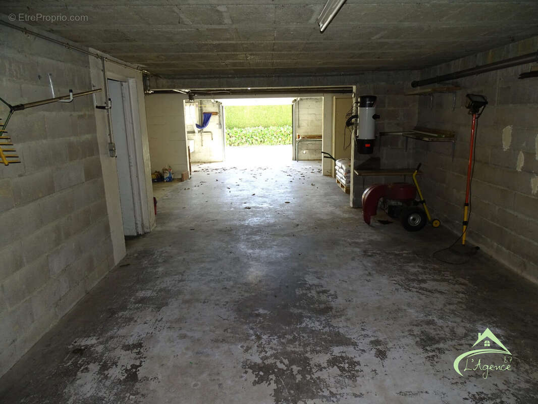 Maison à SAINT-JUNIEN