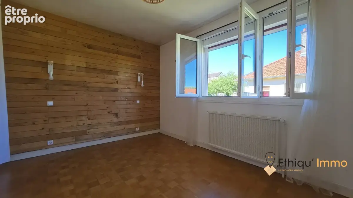 Maison 9 pièces 105 m² à vendre à Chaumont (52000) - photo 8
