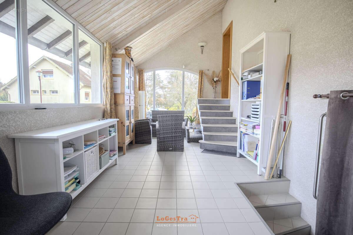 Maison à CONTREXEVILLE