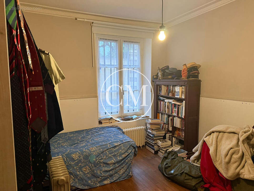 Appartement à VERSAILLES