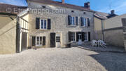 Maison à MOULINS-EN-TONNERROIS