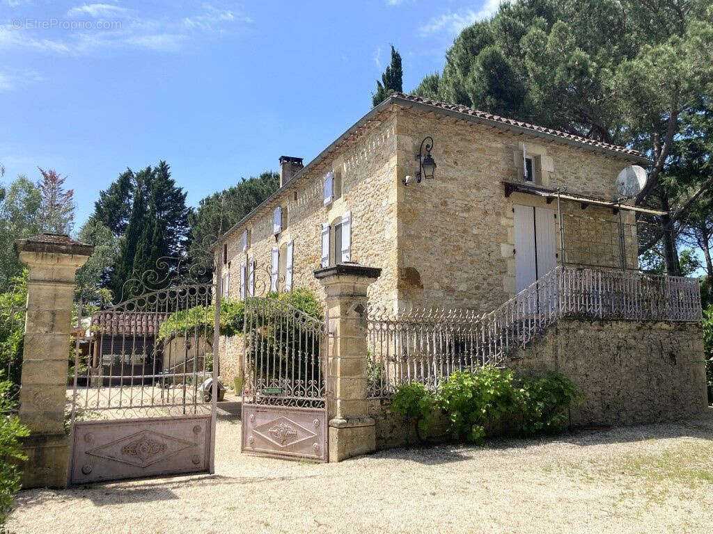 Maison à DURAVEL
