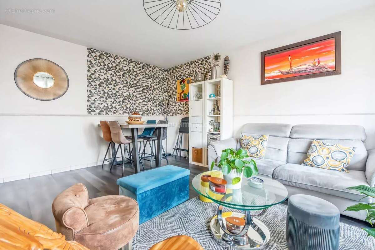 Appartement à THORIGNY-SUR-MARNE