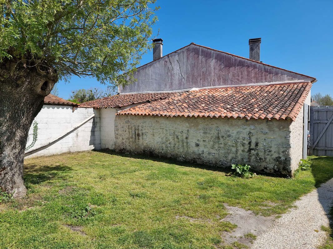 Maison à CABARIOT