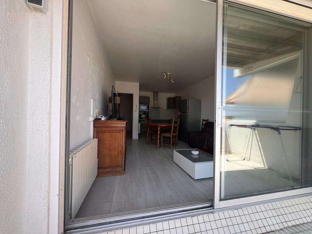 Saint Hilaire de Riez-T2 + Alcôve 54m² - VUE MER - 50m Plage des Demoiselles - Parking & Cave - photo 6