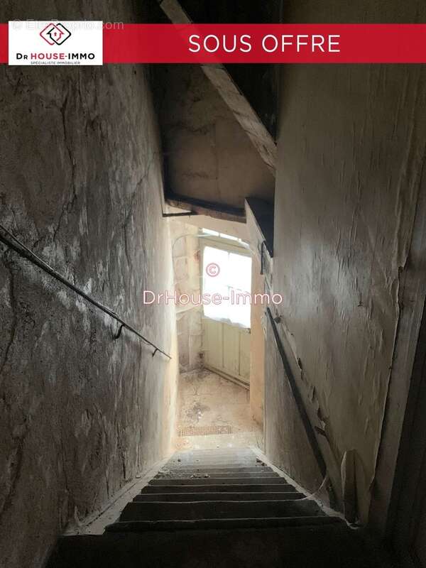 Maison à L&#039;ISLE-SUR-SEREIN