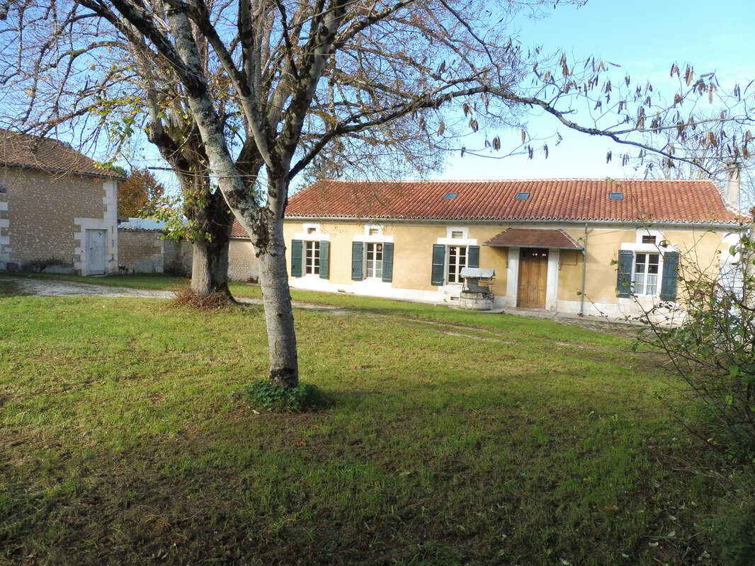 Riberac proche commerces, belle vue - photo 6