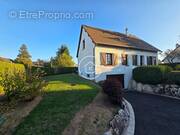 Maison à SAINT-GERVAIS-LA-FORET