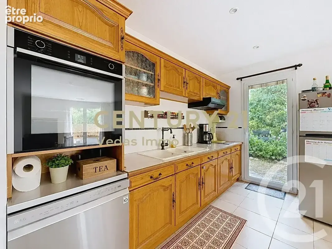 Maison 101 m² à Saint-Jean-De-Vedas  - photo 2
