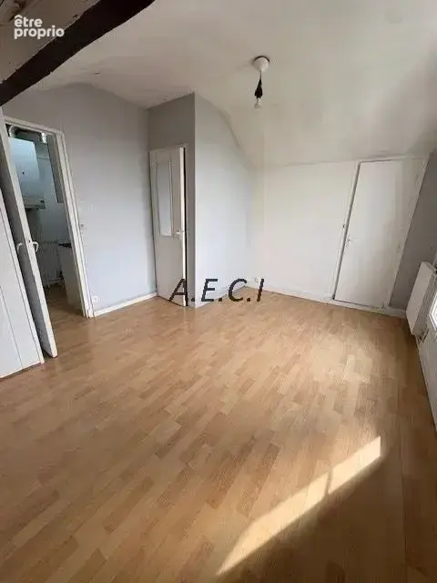 Appartement à COLOMBES