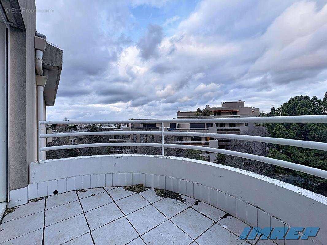 Appartement à MARSEILLE-8E