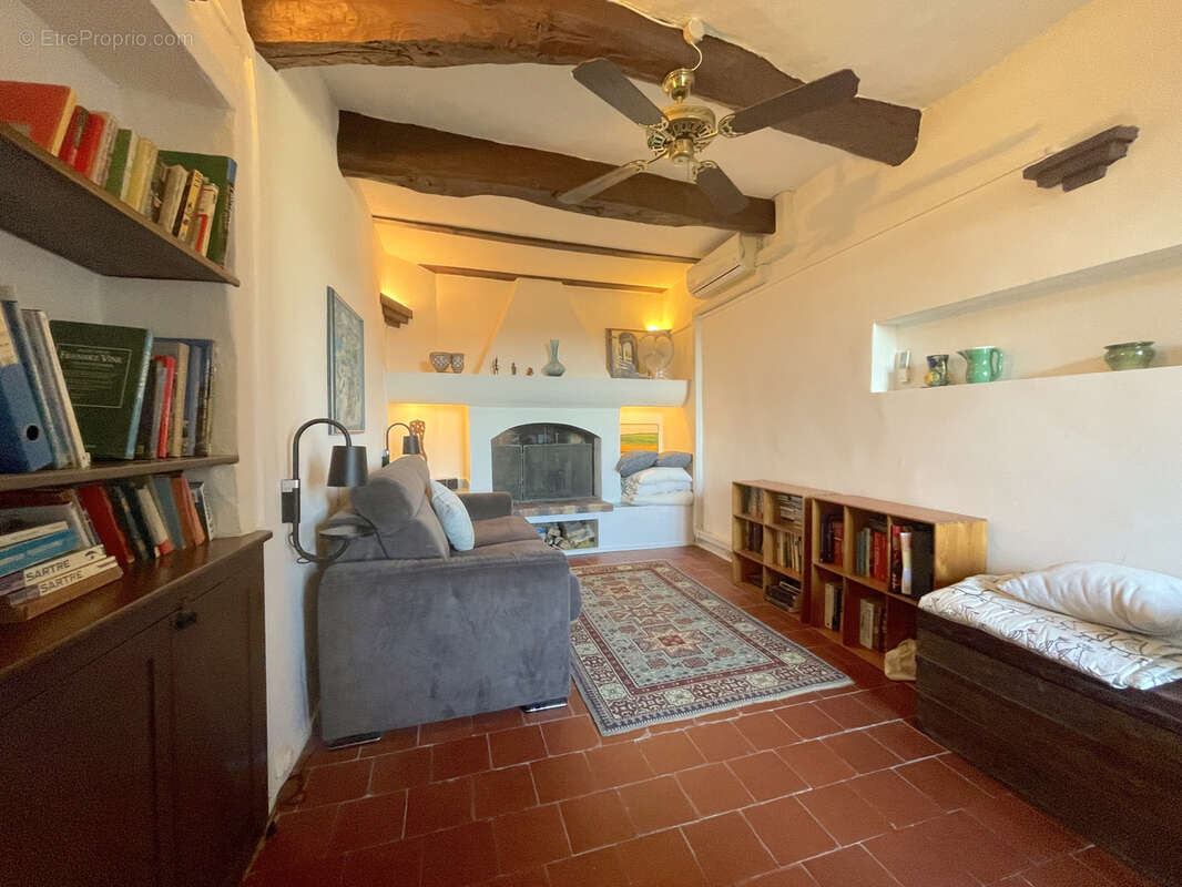 Maison à CAGNES-SUR-MER