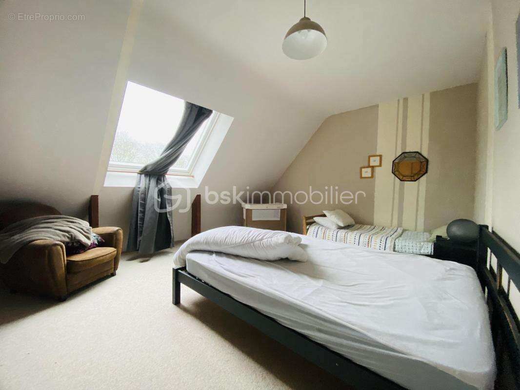 Maison à SAINT-JOUAN-DES-GUERETS