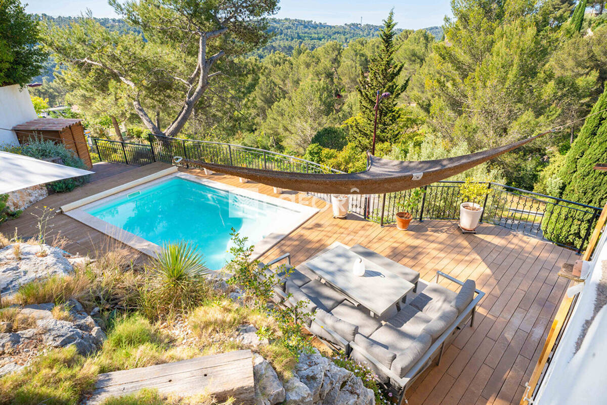 Maison à CARNOUX-EN-PROVENCE