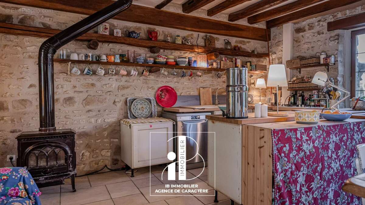 Maison à BOURRON-MARLOTTE