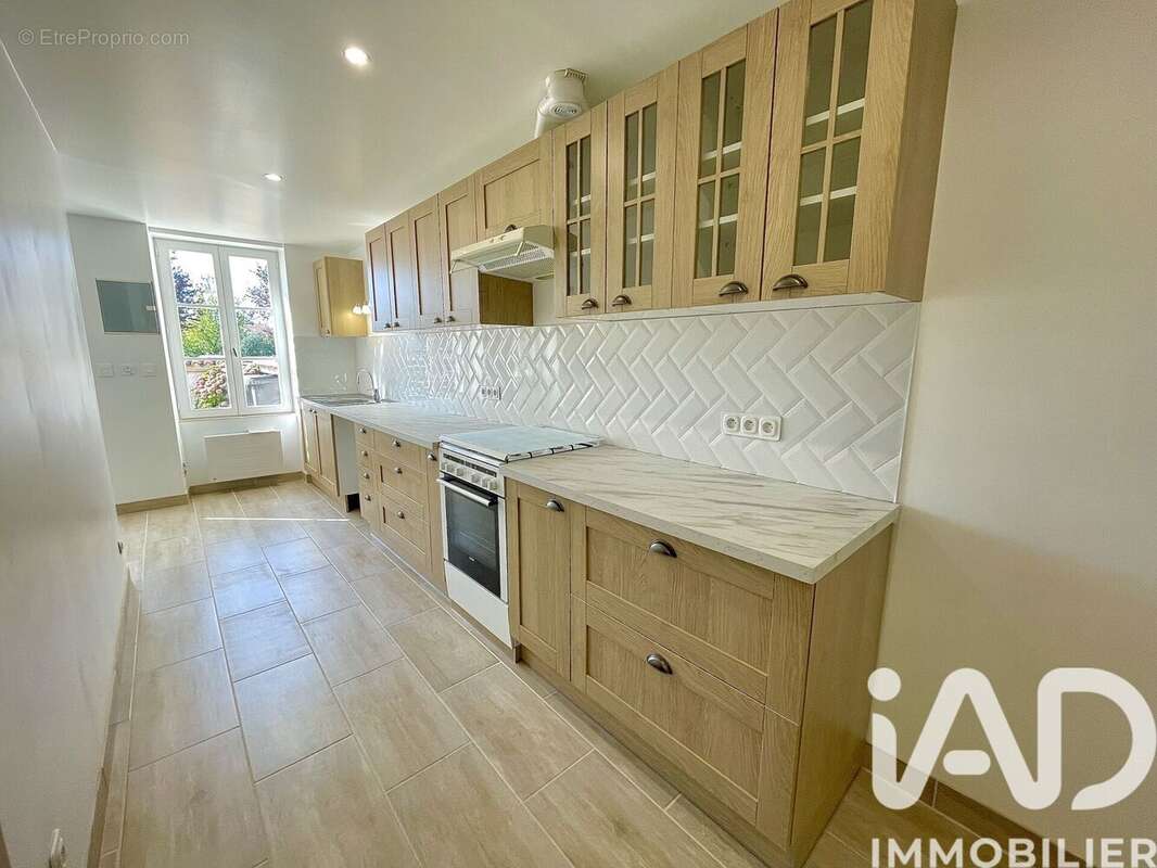 Photo 4 - Maison à LATHUS-SAINT-REMY