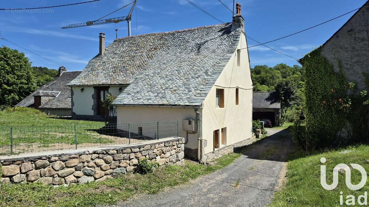 Photo 3 - Maison à ENTRAYGUES-SUR-TRUYERE