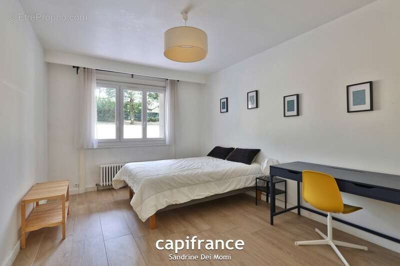 LYON 5EME ARRONDISSEMENT Appartement T2 avec cave - stationnement libre - photo 8