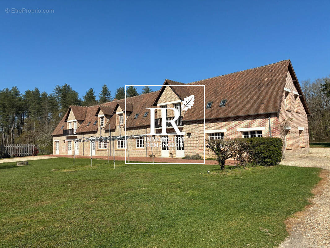 Maison à LAMOTTE-BEUVRON