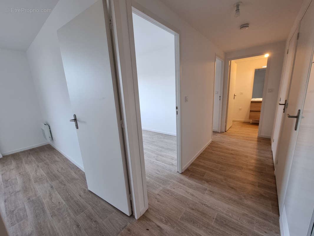 Appartement à SAINT-ERBLON