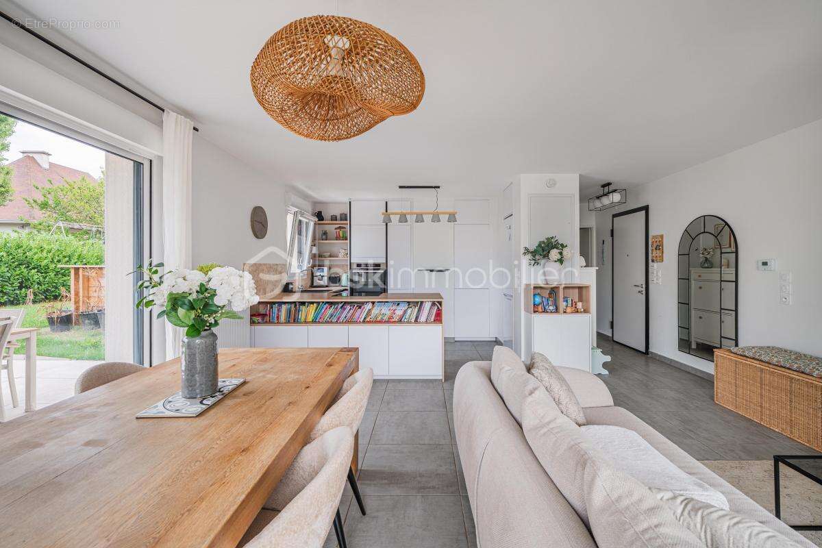 Appartement à CHAMPAGNIER