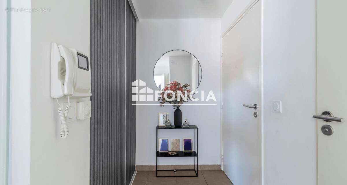 Appartement à JUVIGNAC