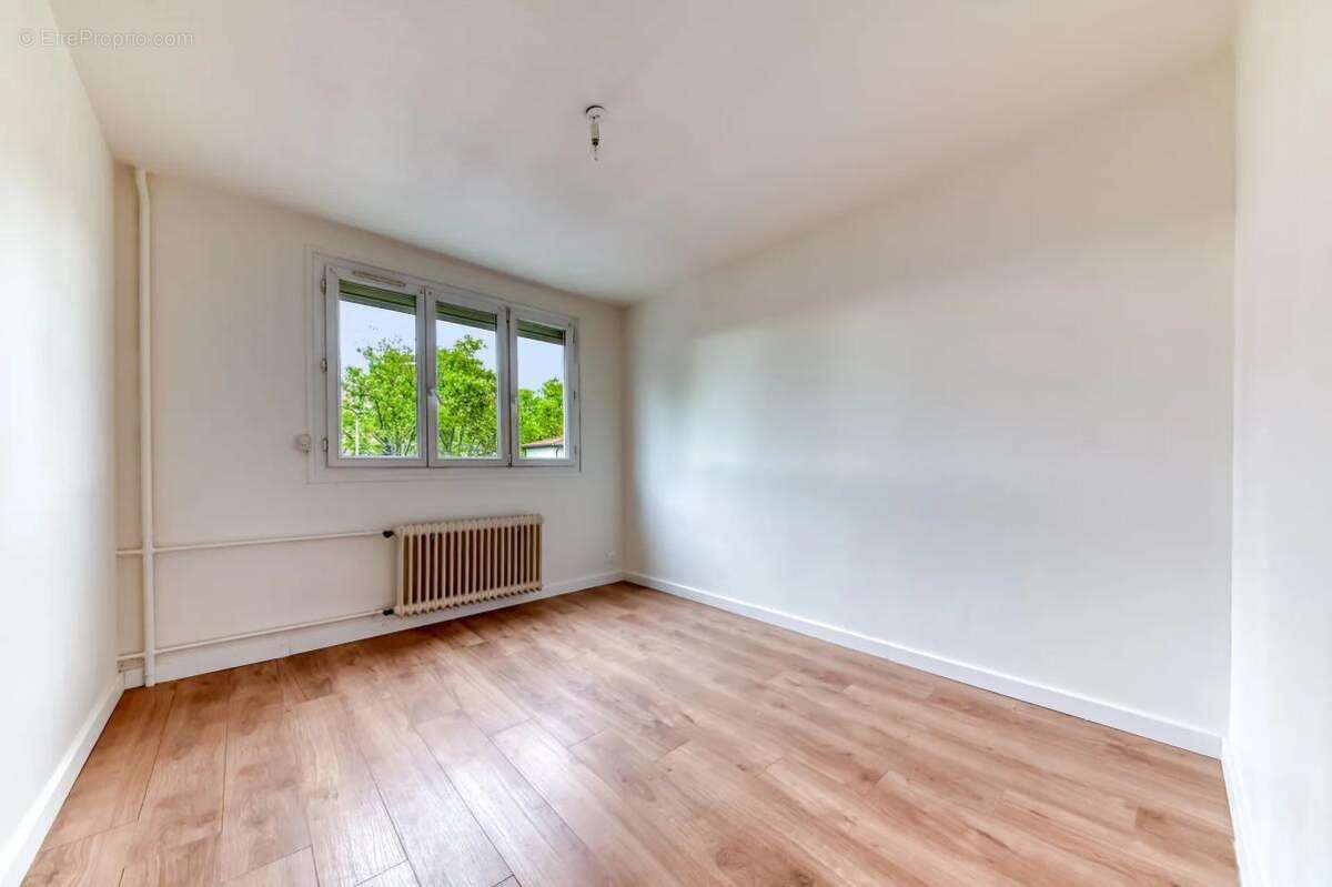 Appartement à VENISSIEUX