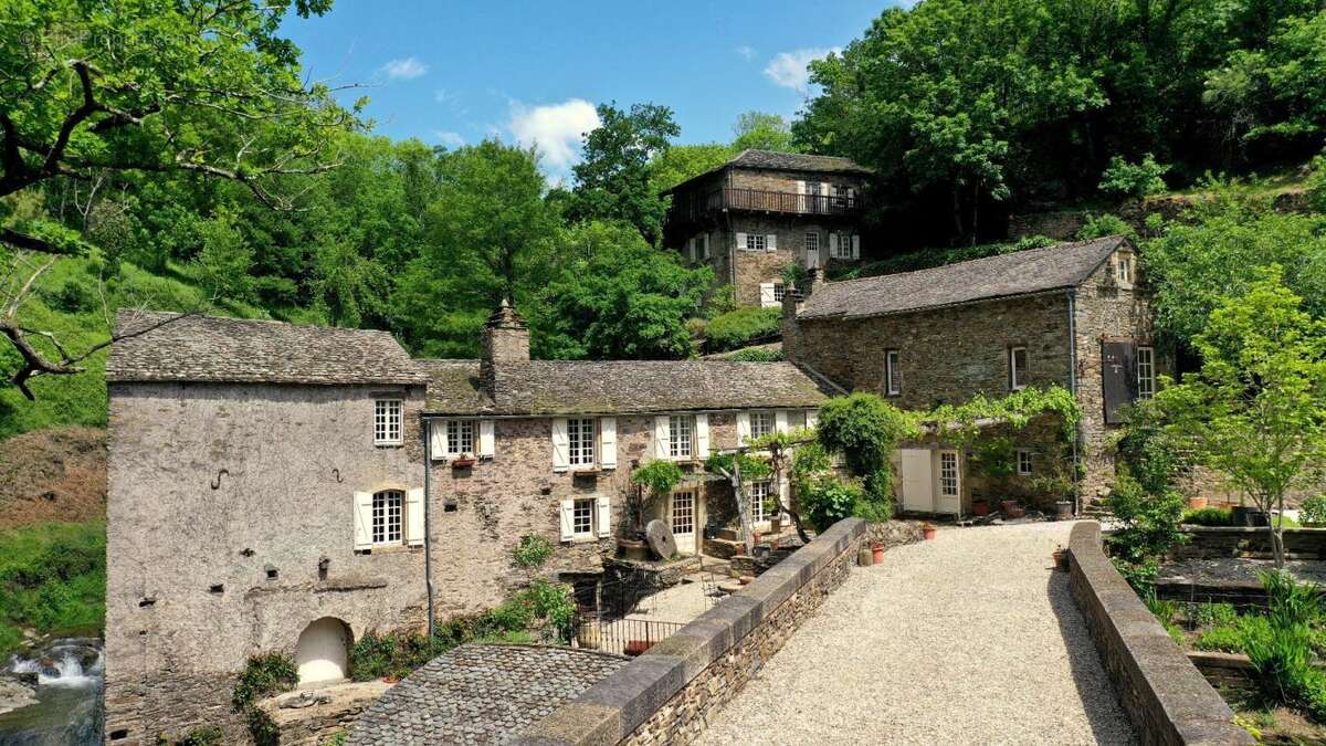 Maison à COUPIAC