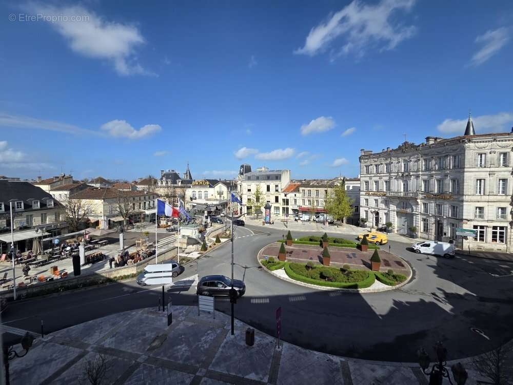 Commerce à COGNAC