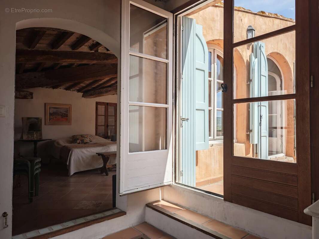 Maison de village avec appartement et toit terrasse - photo 7