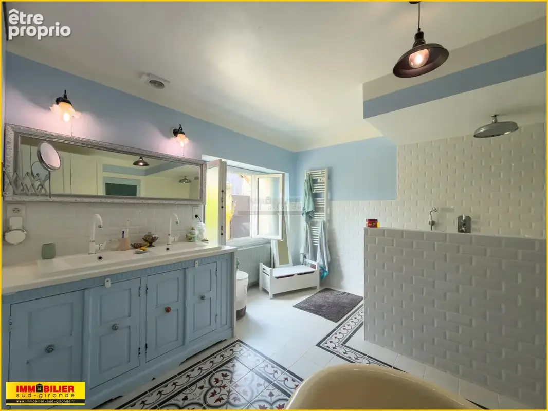 Maison de famille en pierre, rénovée avec caractère - photo 21