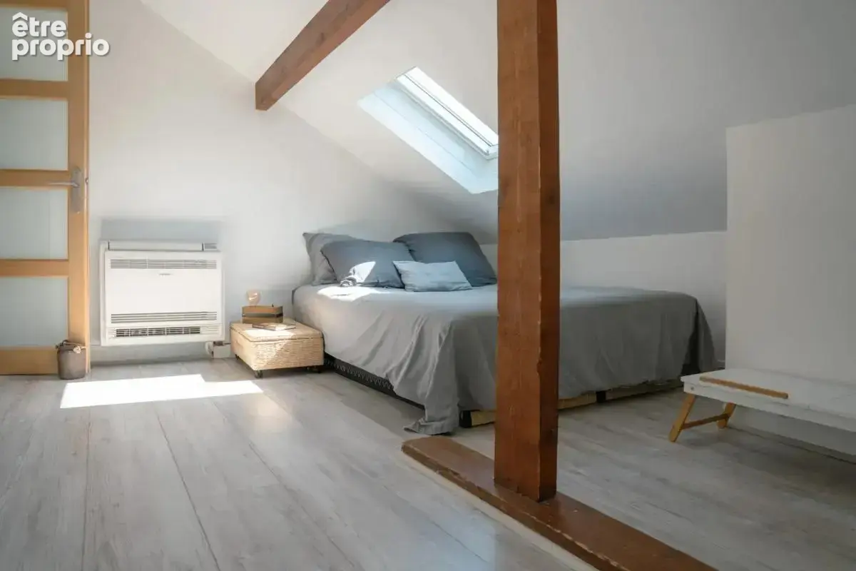 Maison rénovée 6 pièces 153 m² à Antony - photo 9