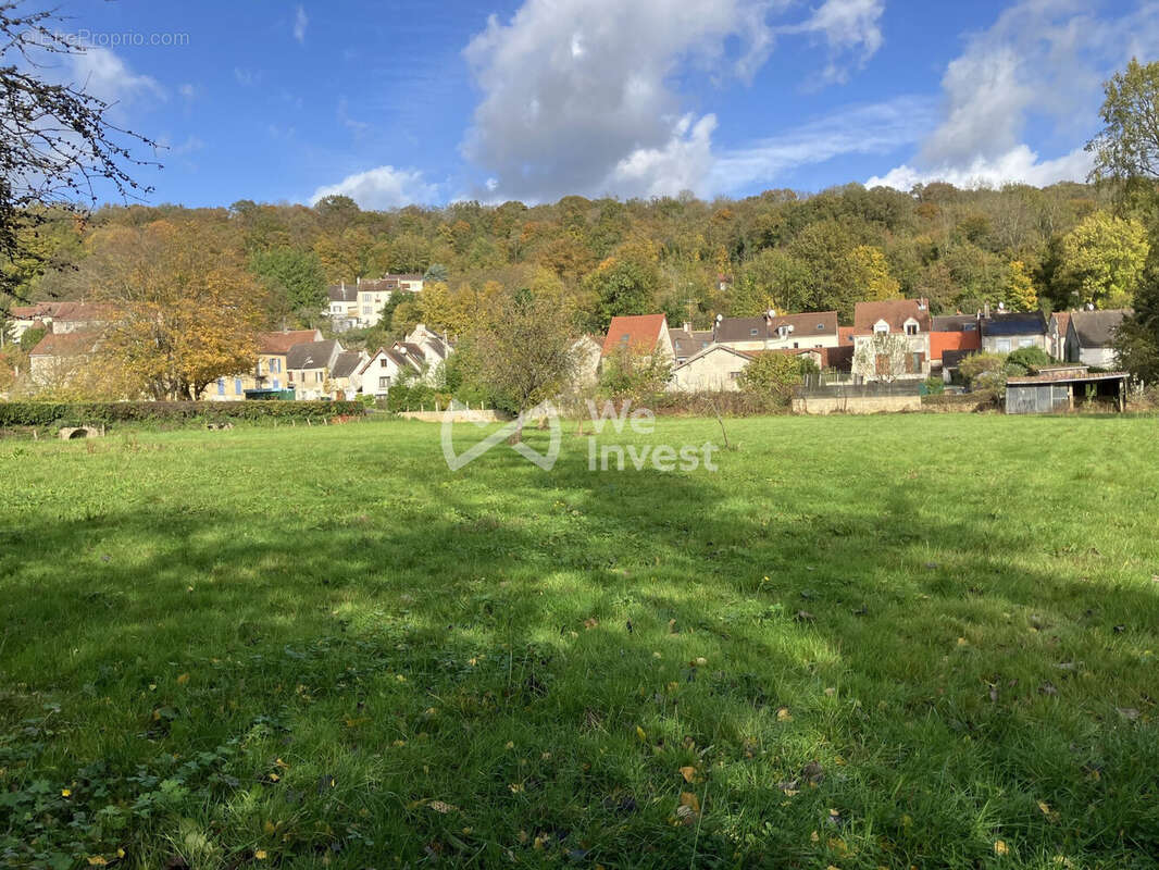 Terrain à LA FERTE-SOUS-JOUARRE