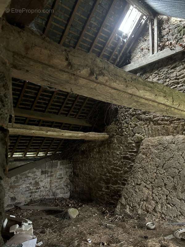 Maison à CONDE-SUR-NOIREAU