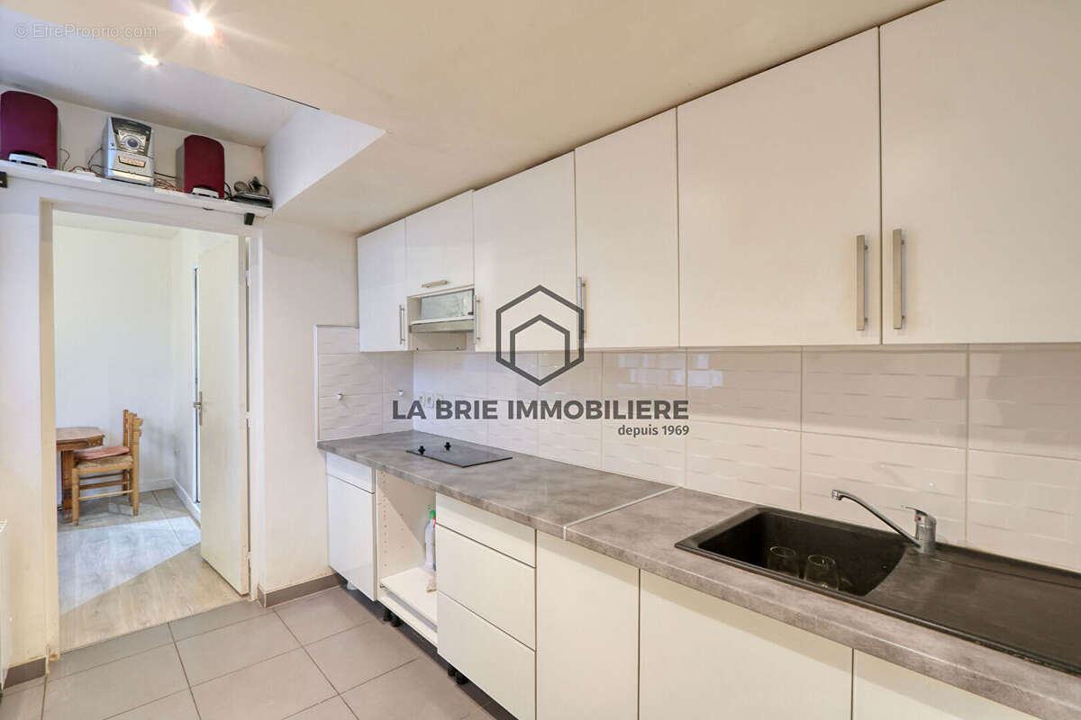 Maison à VILLECRESNES