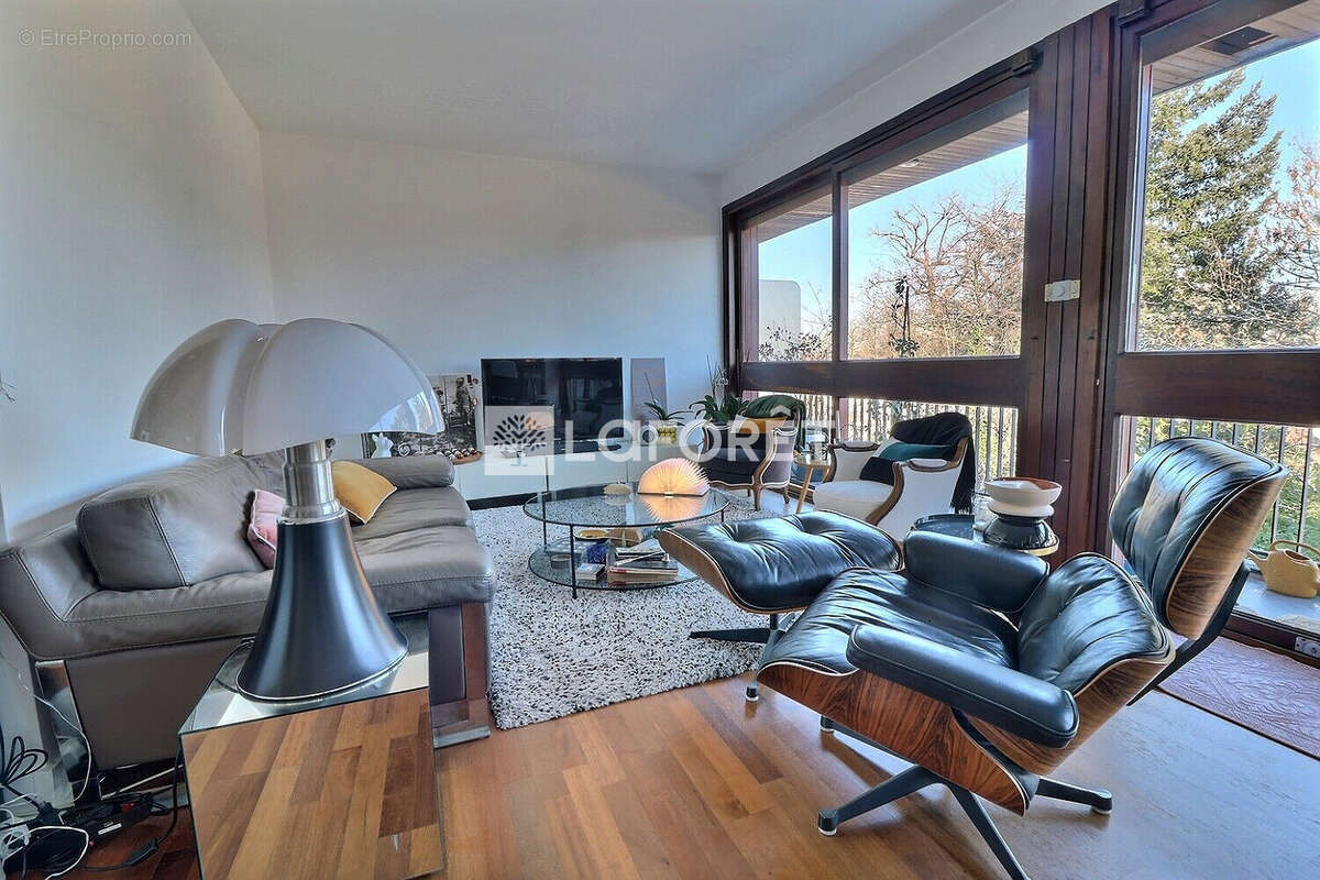 Appartement à VAUCRESSON
