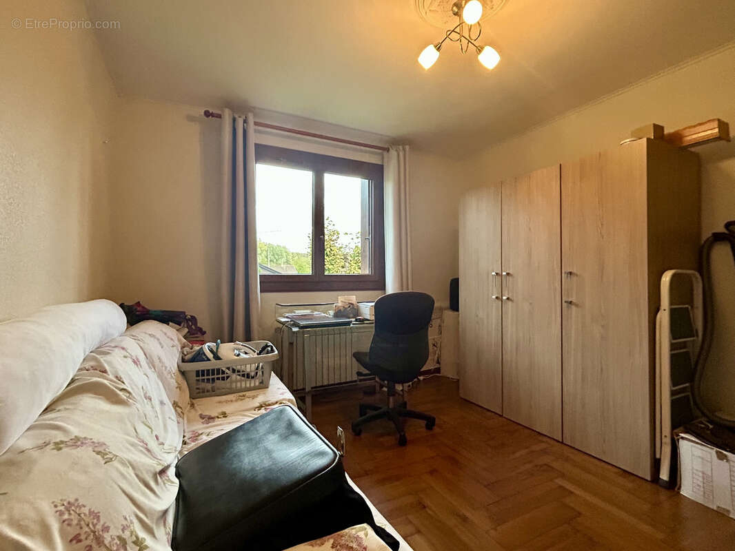 Maison à ARQUES-LA-BATAILLE