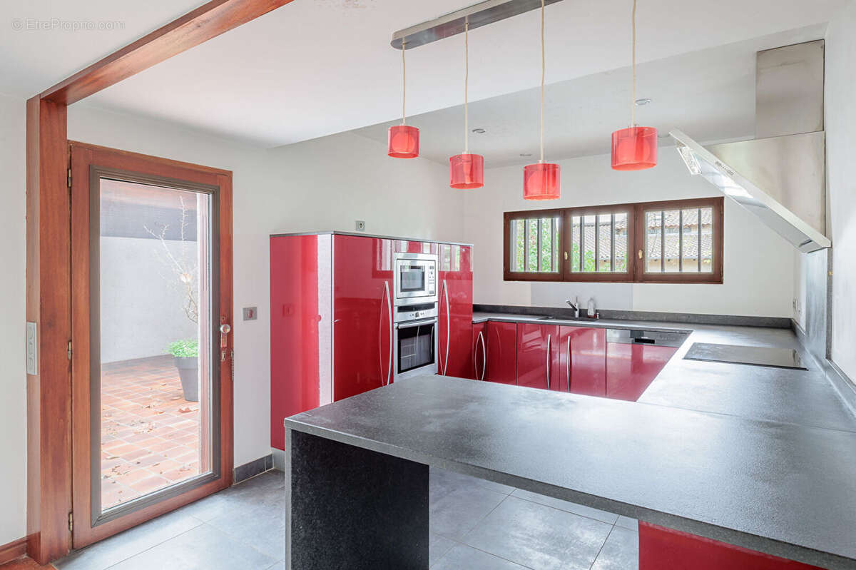 Maison à AUZEVILLE-TOLOSANE