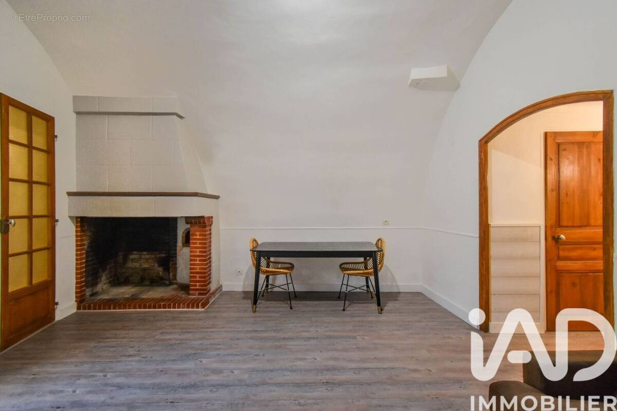 Photo 1 - Appartement à ROQUEVAIRE