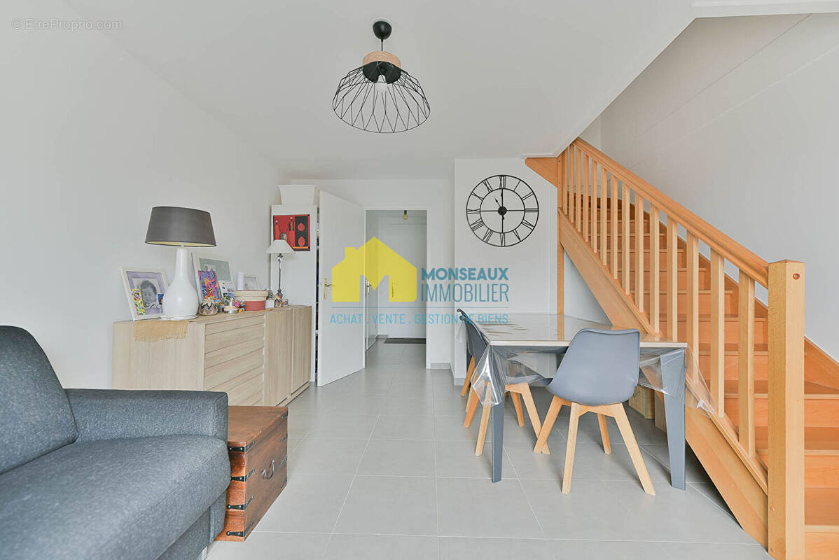 Appartement à VILLIERS-SUR-ORGE