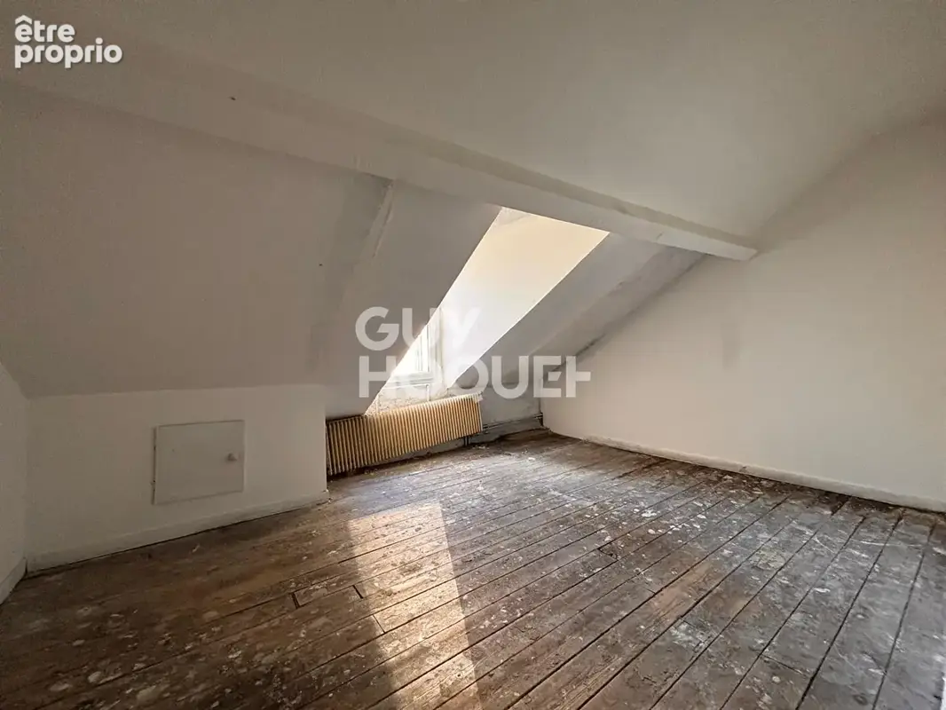 Coup de coeur assuré : Maison familiale avec potentiel XXL & Garage - photo 8