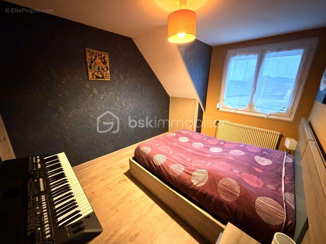 Maison à MONCHY-SUR-EU